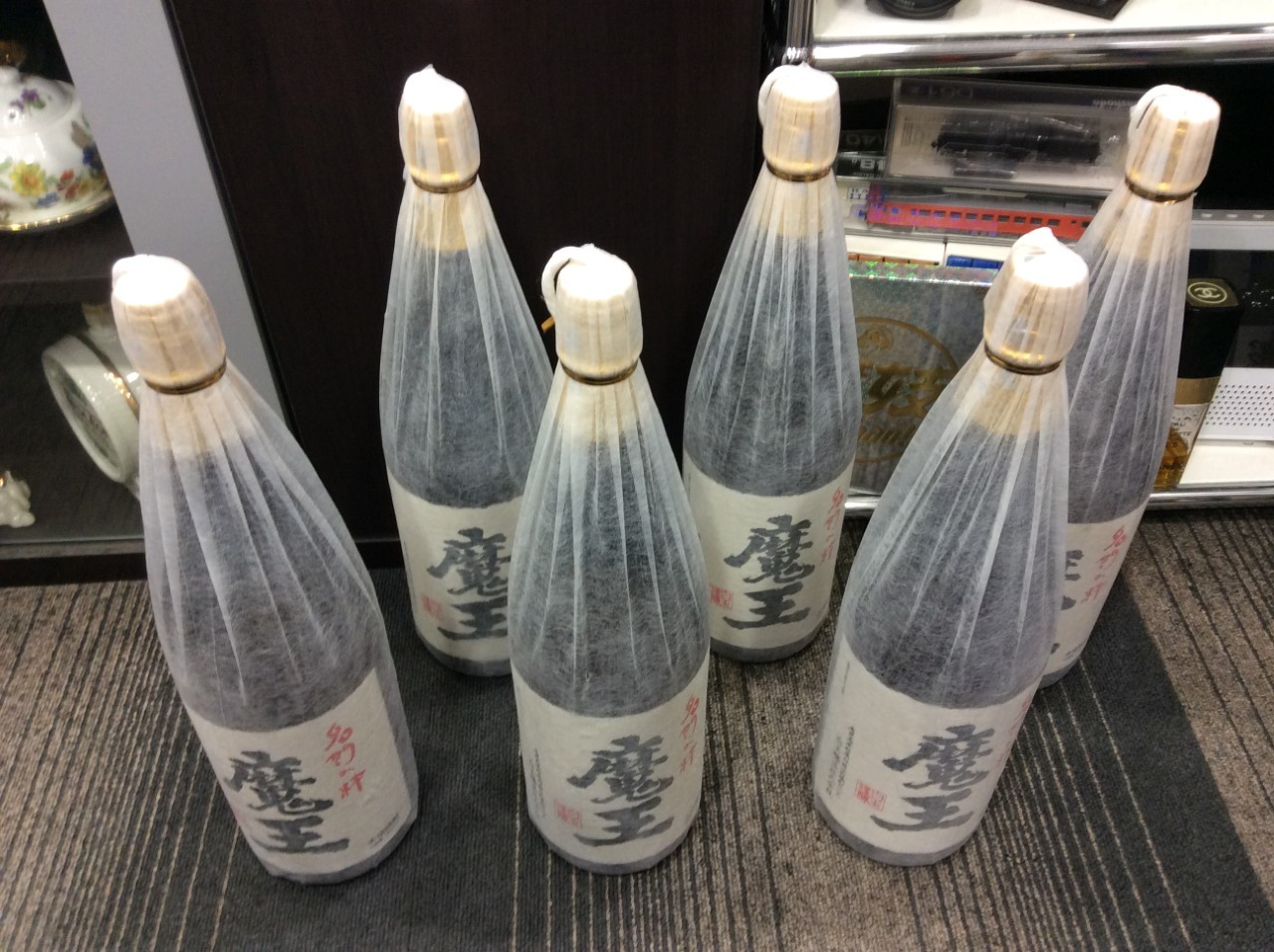 本格焼酎 芋焼酎 名門の絆 魔王 1800ml 6本 高く お酒 古酒 買取 茨城県 牛久市