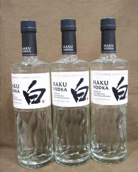 サントリー HAKUVODKA 白 ジャパニーズ クラフトウォッカ ハク 3本 お酒買取 千葉県