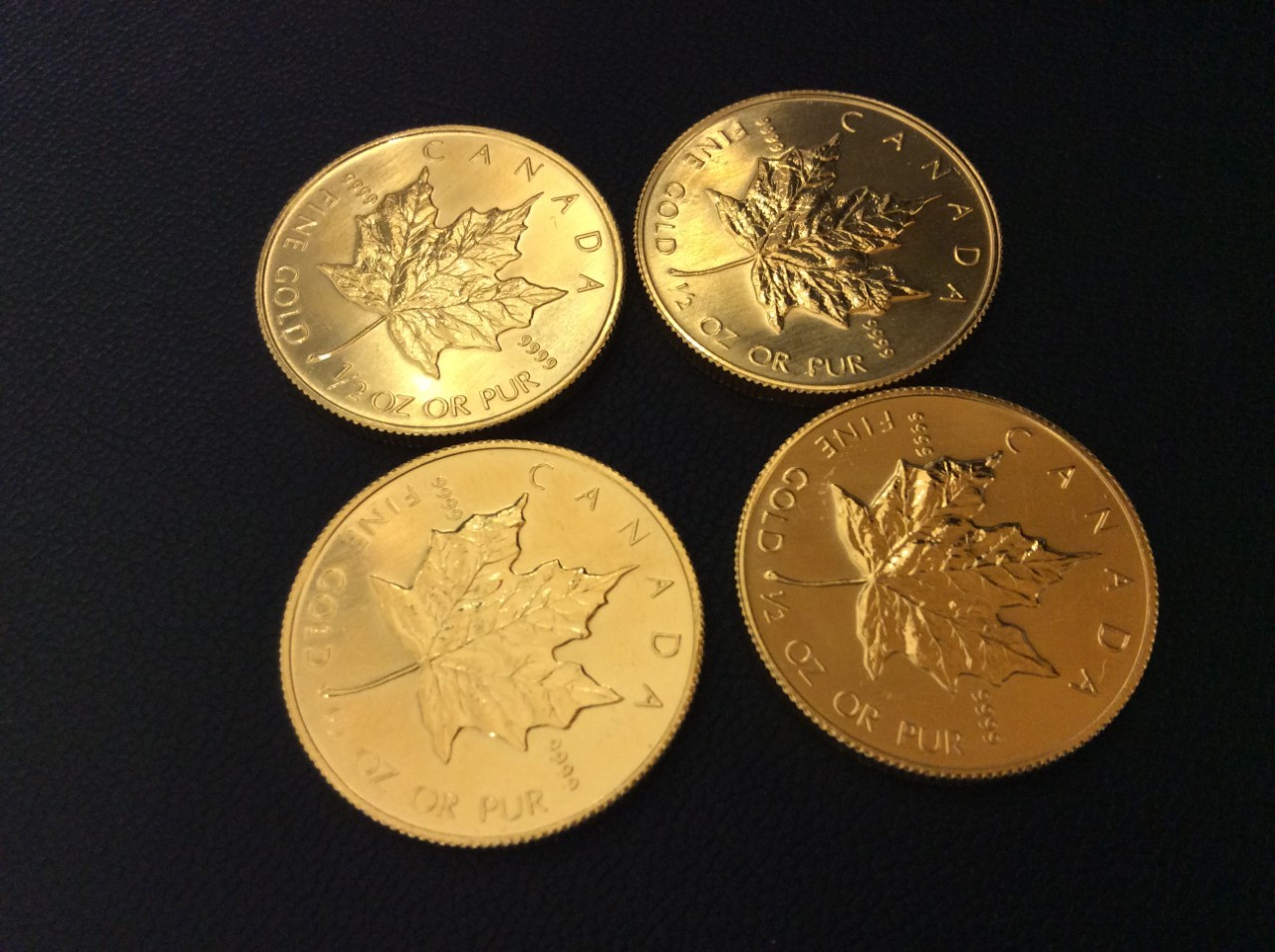 本日 メープルリーフ金貨 1/2oz 1g 9132円 金貨 62,0g 高く 金製品 買取 茨城県