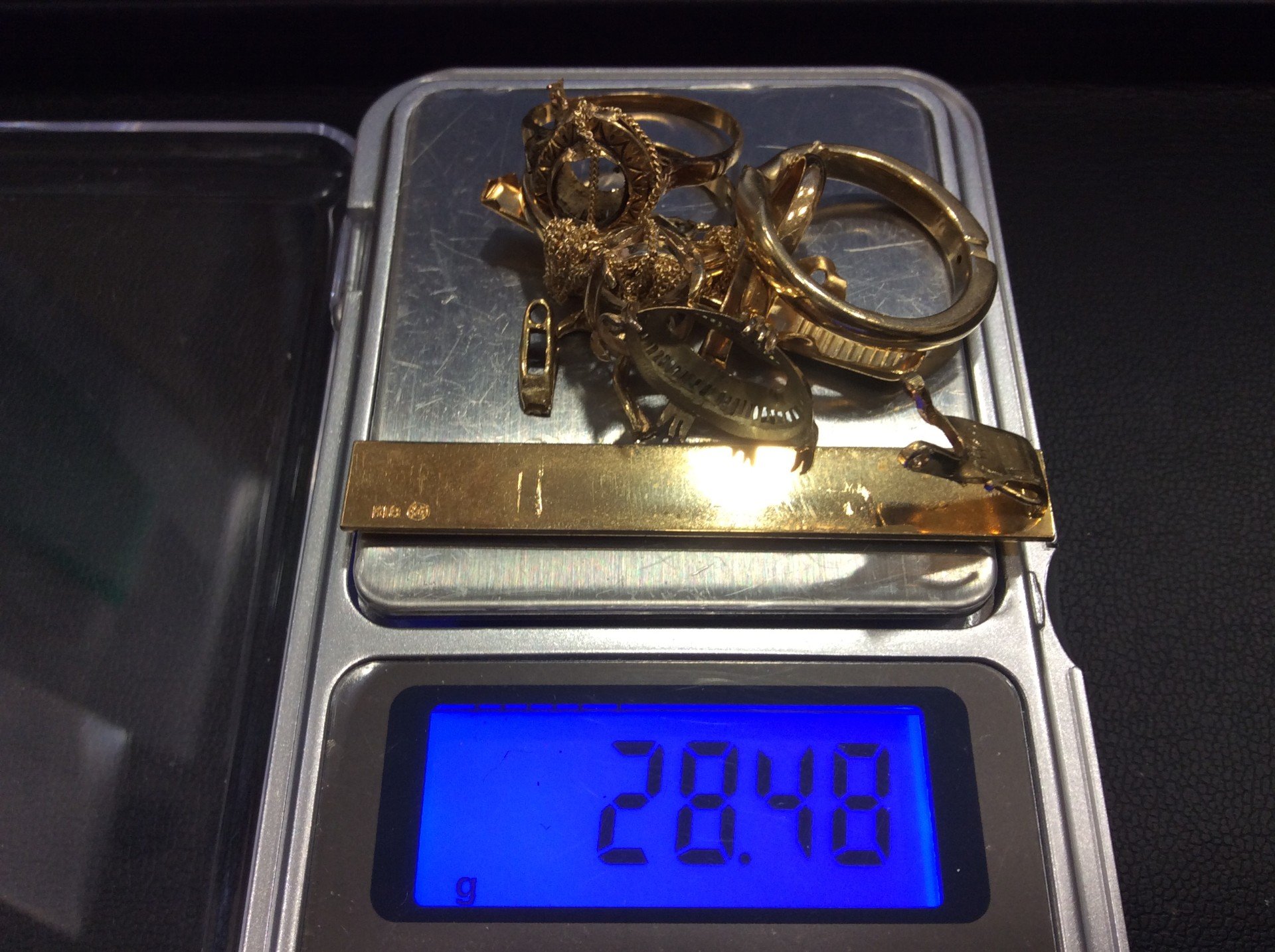 本日 K18 金 750刻印 1g 11,390円 指輪他 28,4g 金買取 千葉県 我孫子市