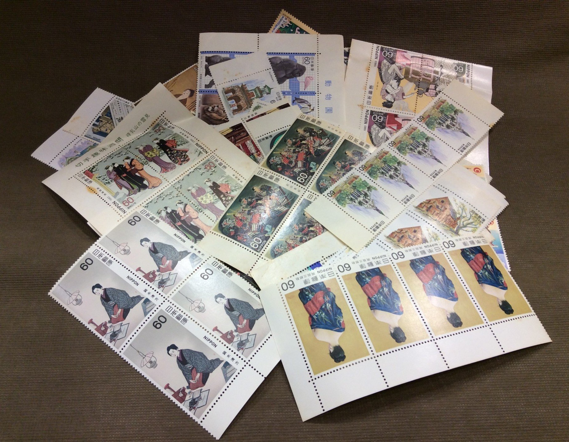 記念切手バラ 額面13,800円分 額面の30％ 切手買取 千葉県 柏市