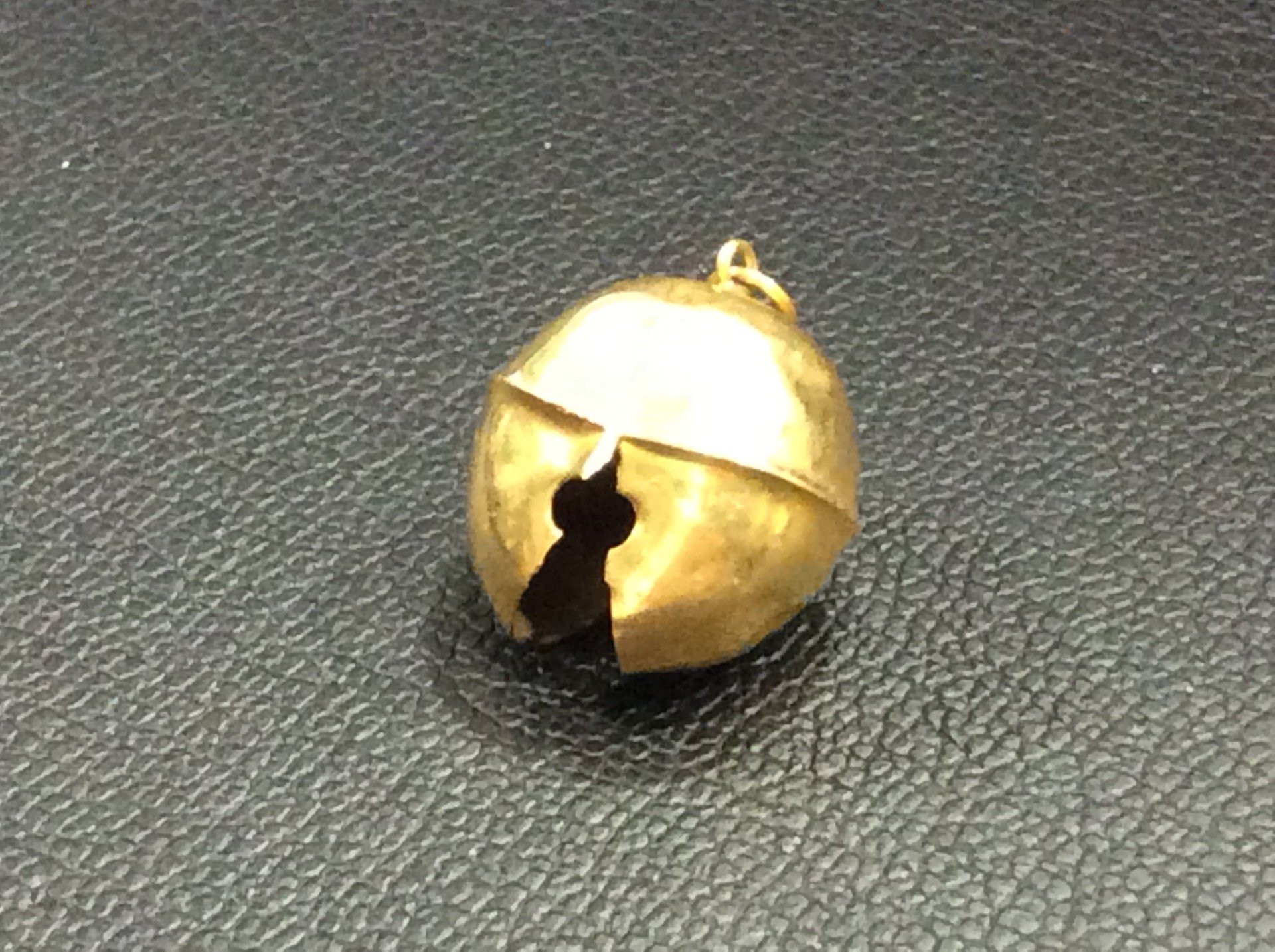 本日 K18 金 750刻印 1g 15,715円 鈴 1グラム 金製品買取 千葉県 白井市