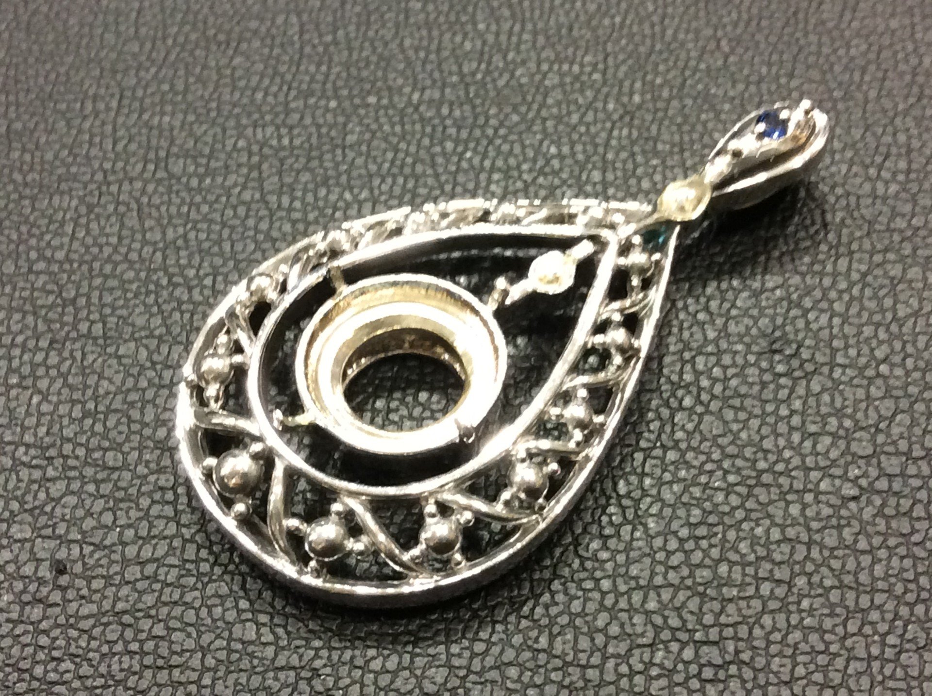 本日 シルバー925刻印 1g 233円 ネックレストップ 7,4g 銀製品買取 千葉県 流山市