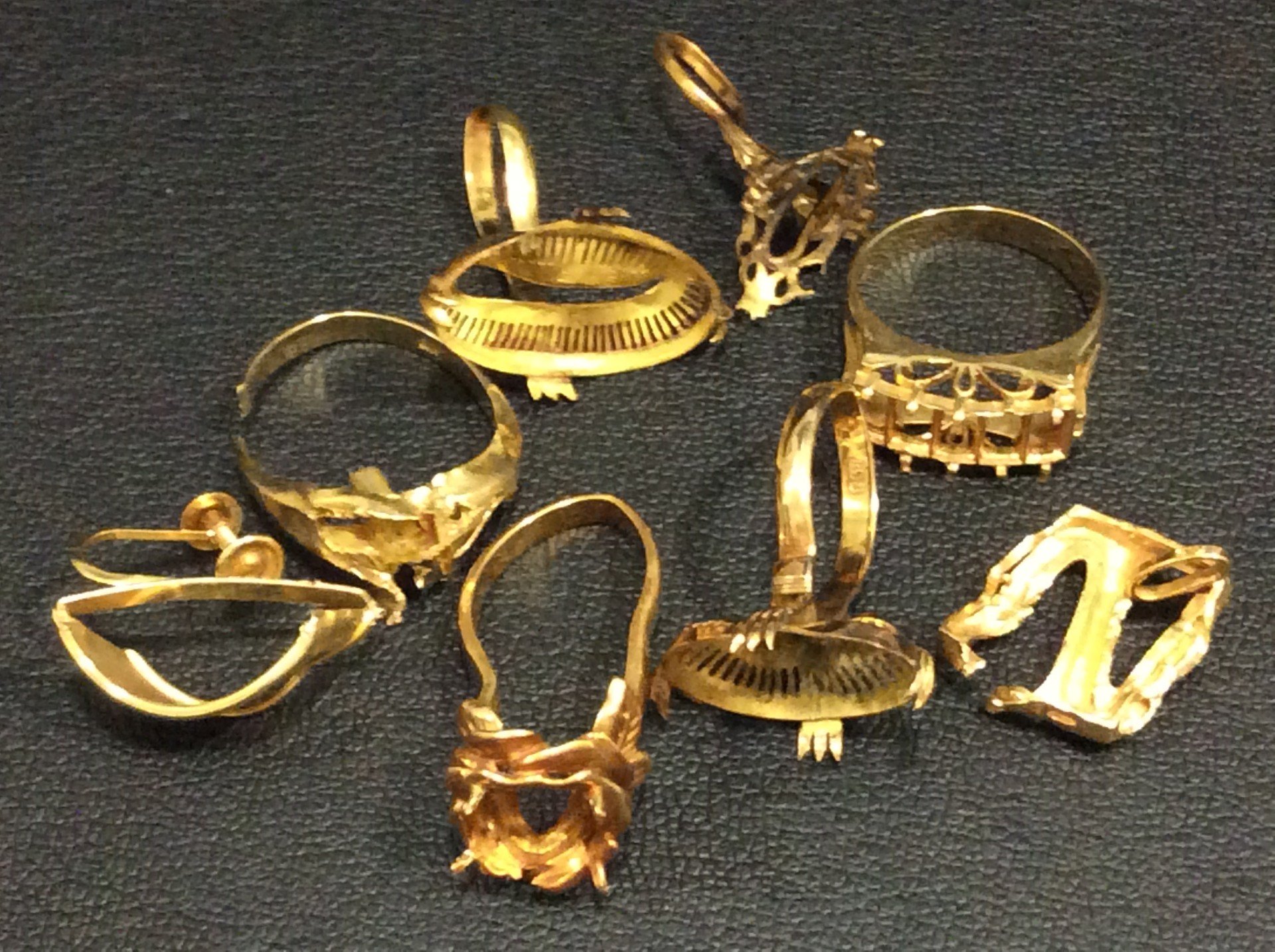 本日 K18 金 750刻印 1g 18,737円 指輪他 20,8g ゴールド買取 千葉県 香取市