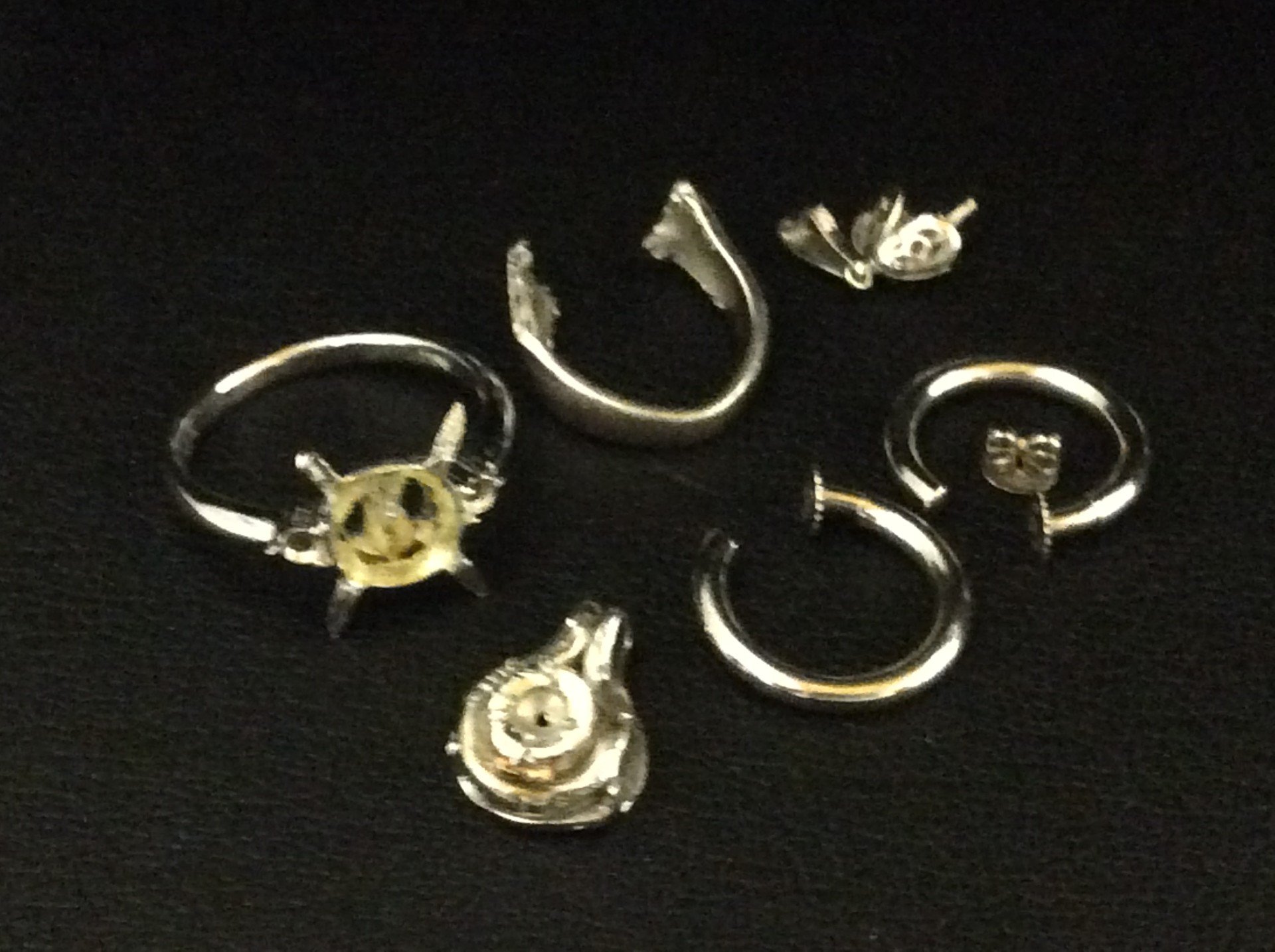 本日 プラチナ900 1g 11,424円 指輪 イヤリング他 10,8g pt買取 茨城県 坂東市